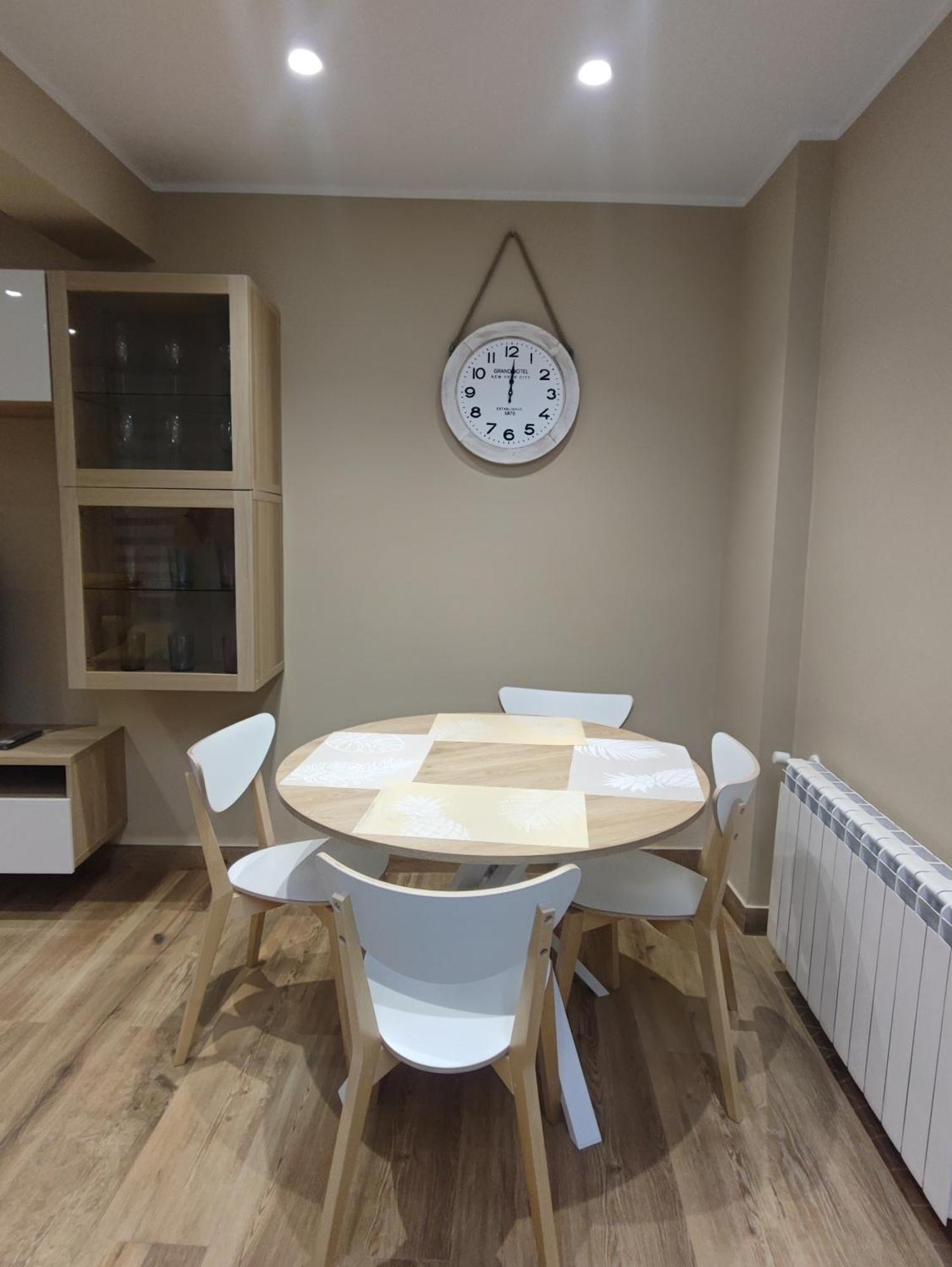 Apartamento Gael- Plaza Espana Avilés Kültér fotó